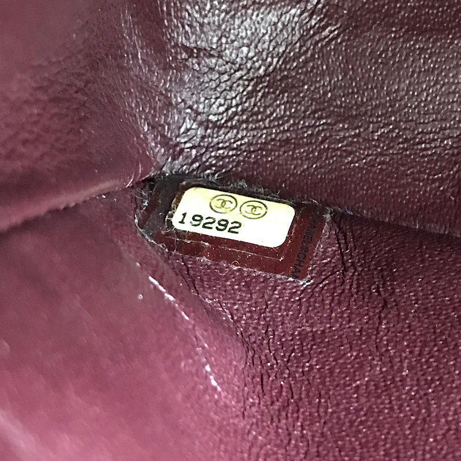 CHANEL Matelasse 25 Shoulder bag
