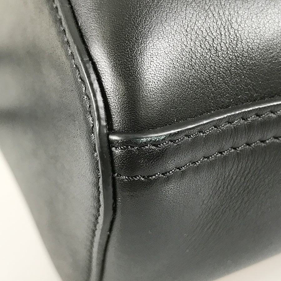 LOEWE Pebble Bucket Bag Mini AANBBBMX01 Hand bag
