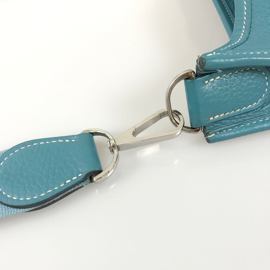 HERMES Evelyne 1 PM Shoulder bag