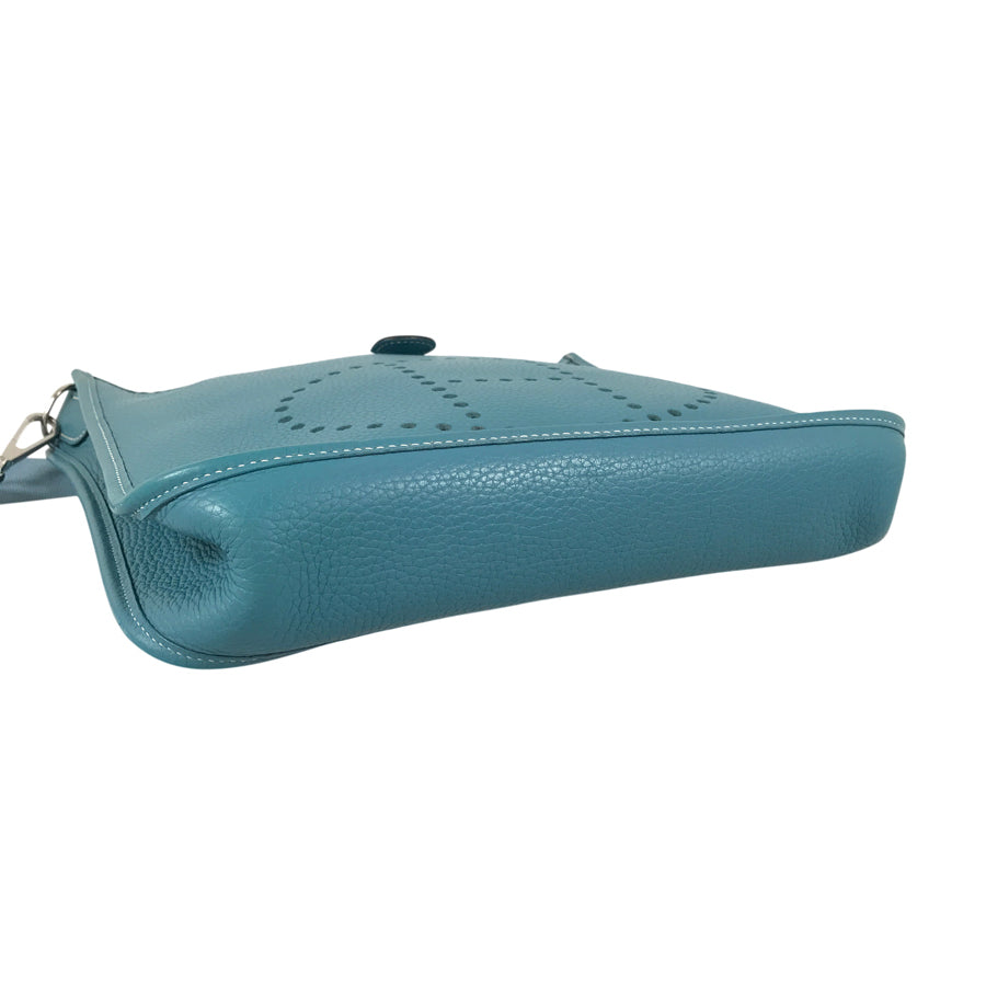 HERMES Evelyne 1 PM Shoulder bag