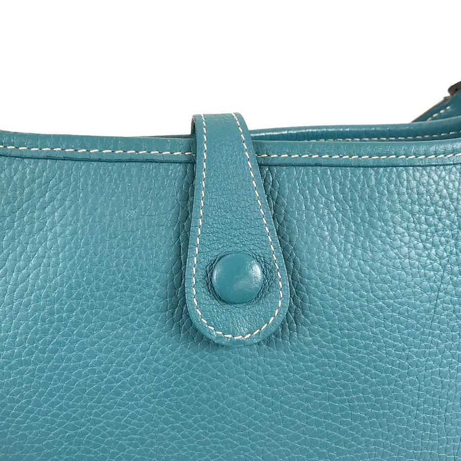 HERMES Evelyne 1 PM Shoulder bag