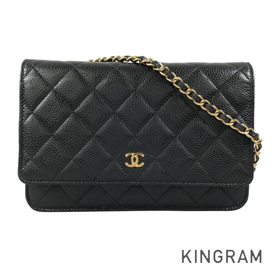 CHANEL Matelasse Wallet bag