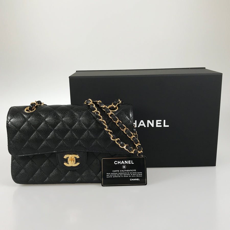 CHANEL Matelasse Shoulder bag