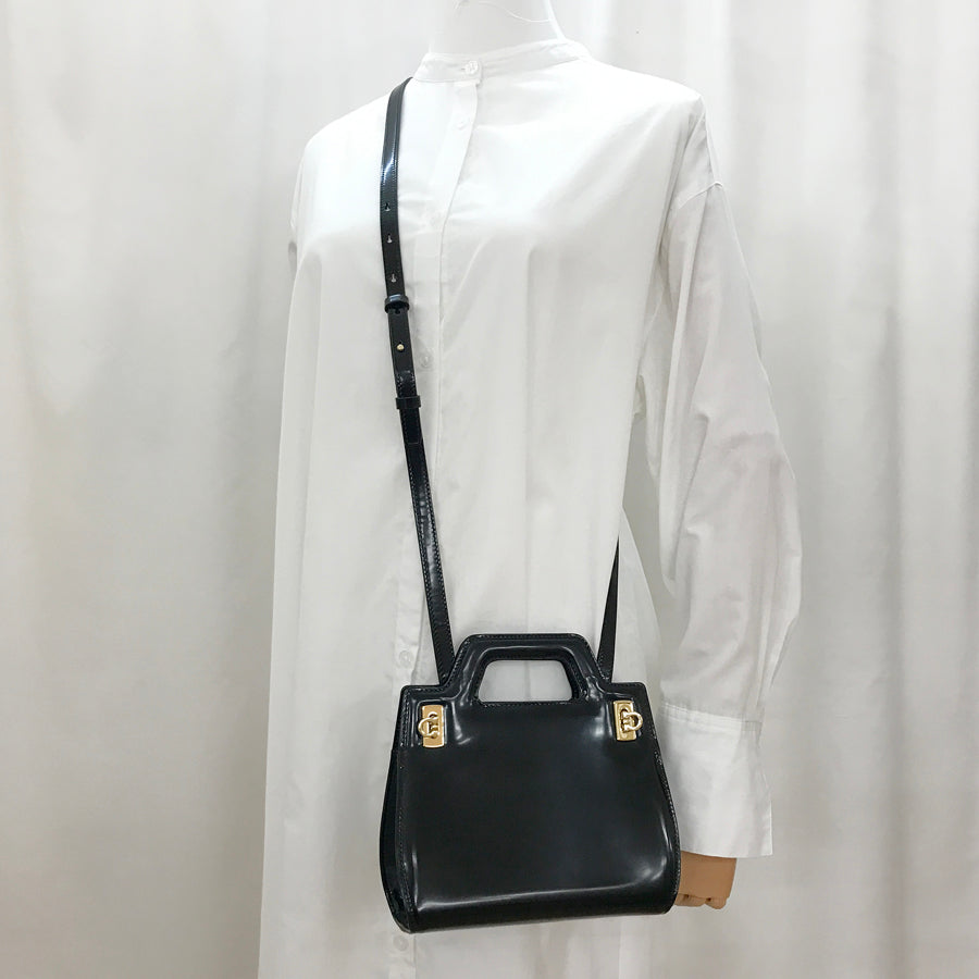 Salvatore Ferragamo Wanda Mini 213485 0760348 Hand bag