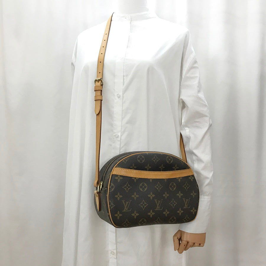 LOUIS VUITTON Monogram Blower M51221 Shoulder bag