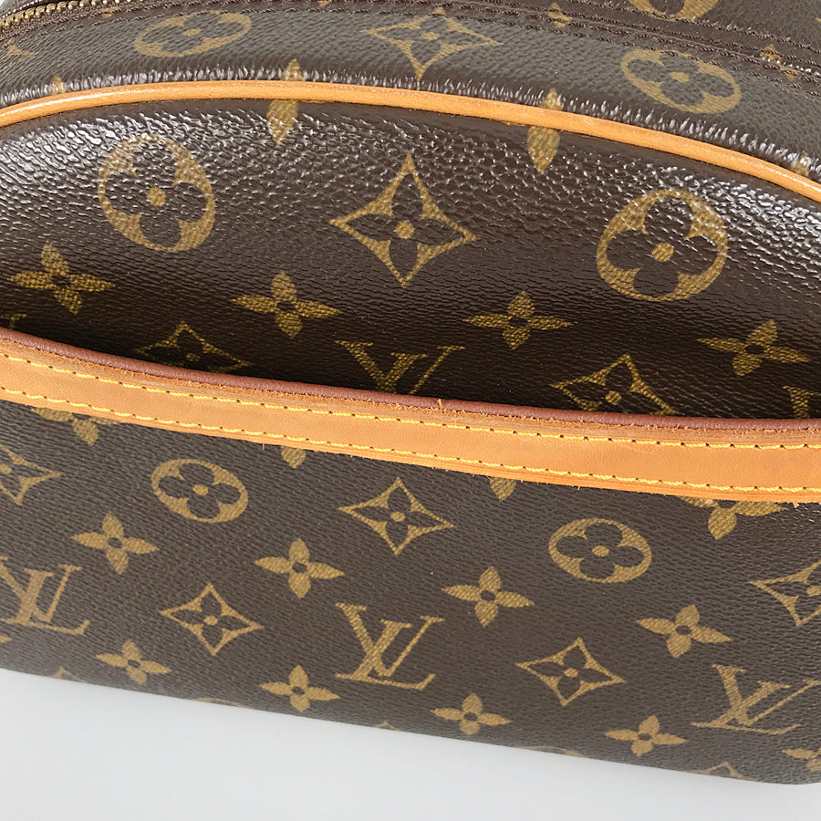 LOUIS VUITTON Monogram Blower M51221 Shoulder bag