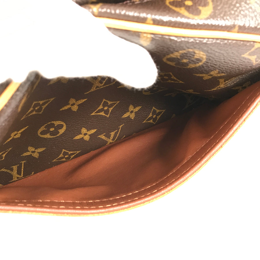 LOUIS VUITTON Monogram Blower M51221 Shoulder bag