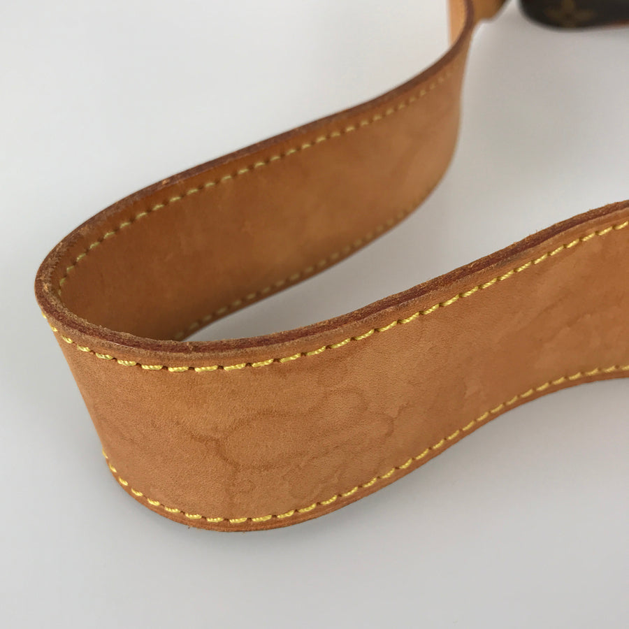 LOUIS VUITTON Monogram Croissant M51512 Shoulder bag