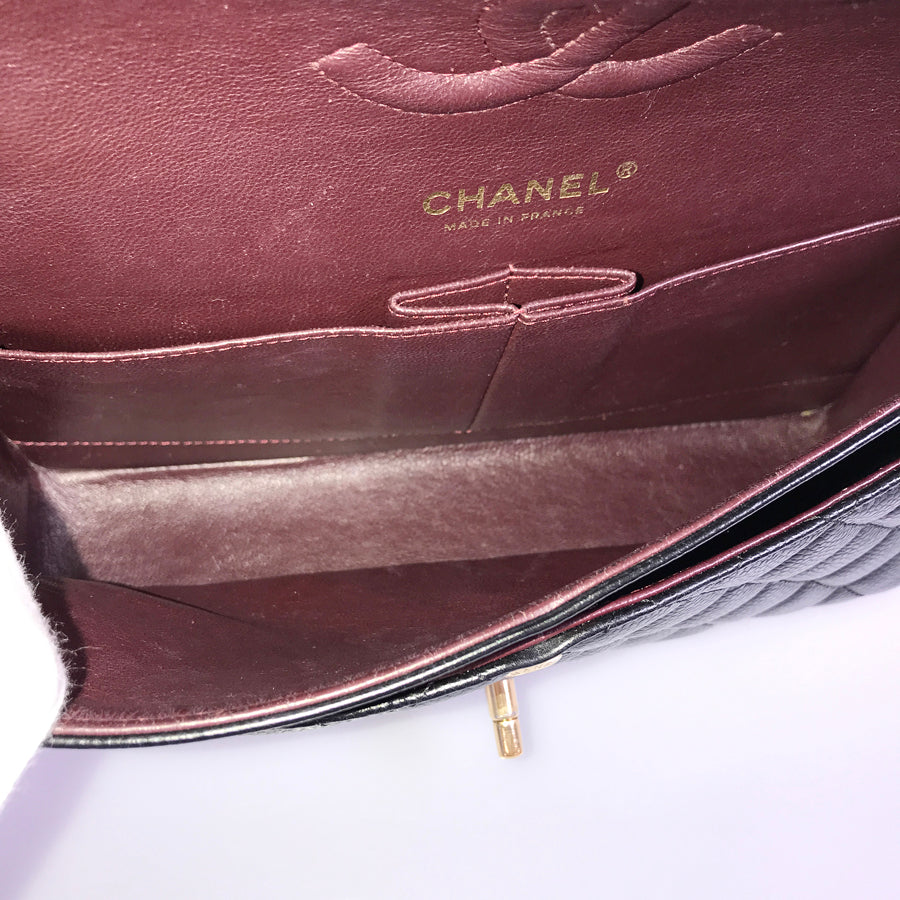 CHANEL Matelasse 25 Shoulder bag