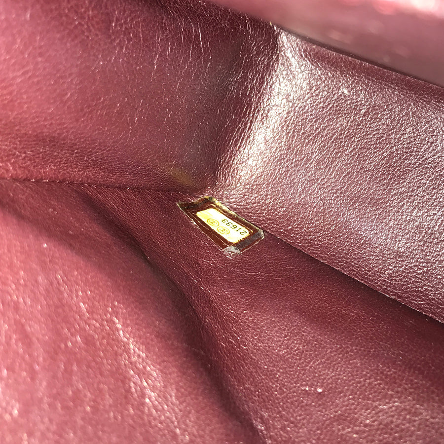 CHANEL Matelasse 25 Shoulder bag