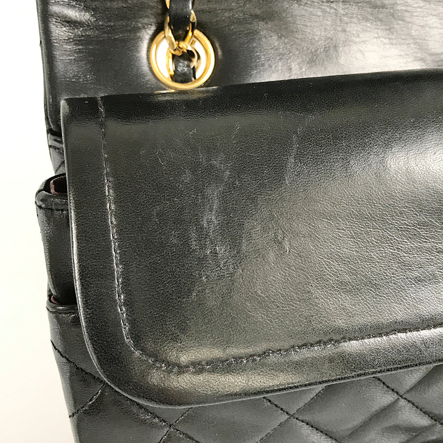 CHANEL Matelasse 25 Shoulder bag