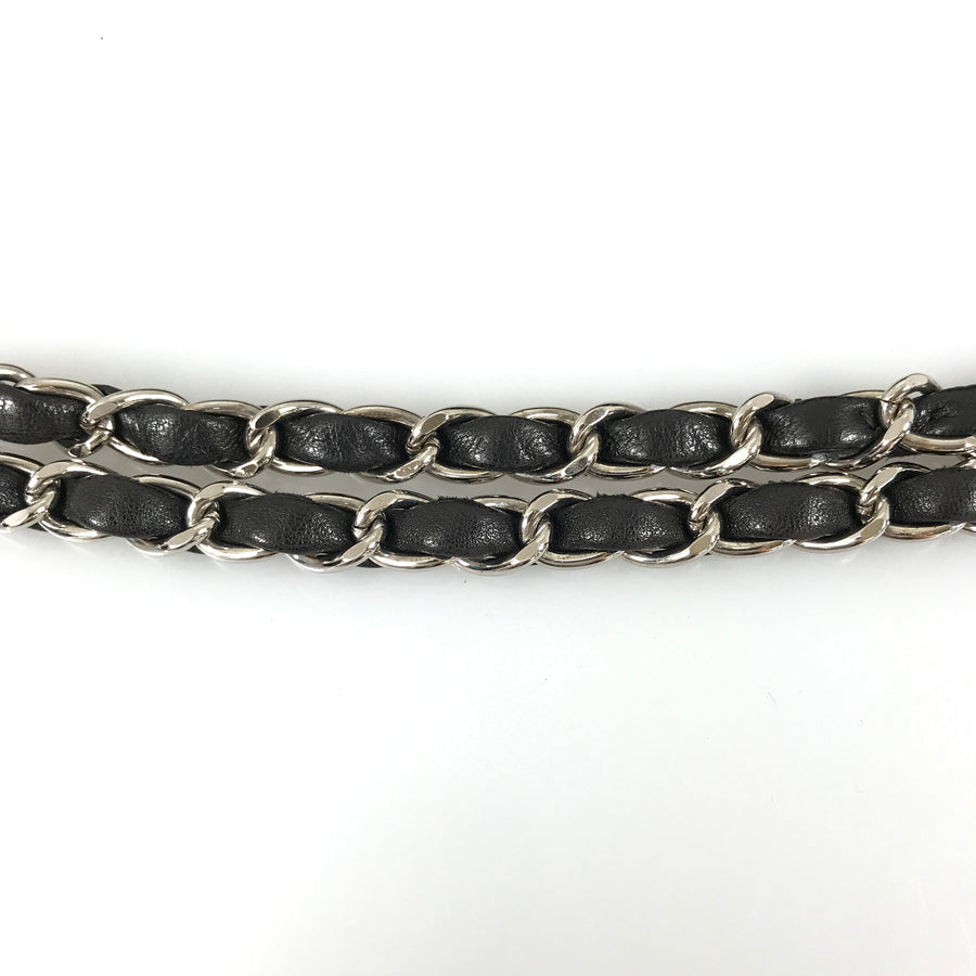 CHANEL Matelasse 25 Shoulder bag