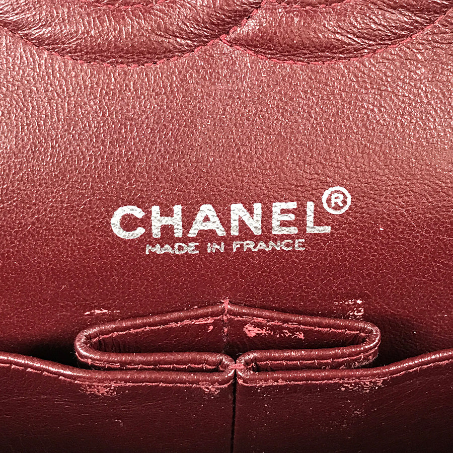 CHANEL Matelasse 25 Shoulder bag