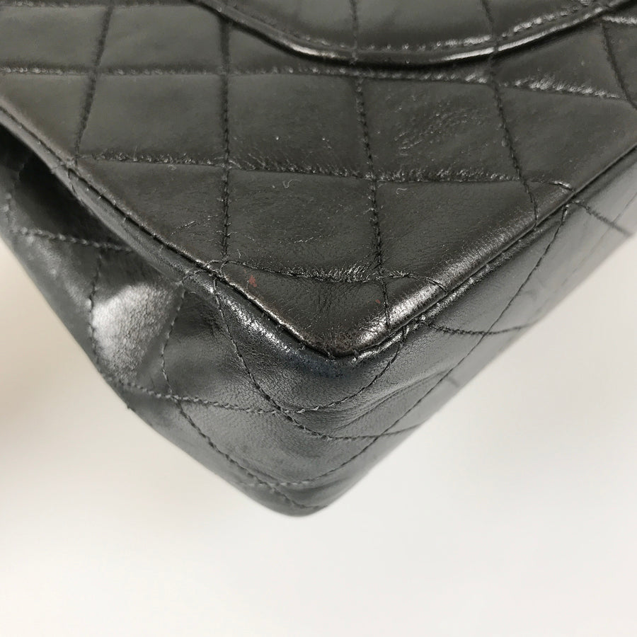 CHANEL Matelasse 25 Shoulder bag