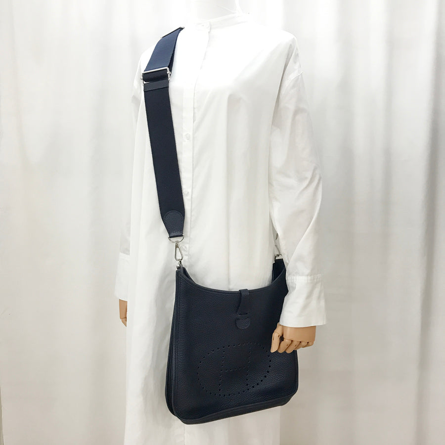 HERMES Evelyne3 PM Shoulder bag