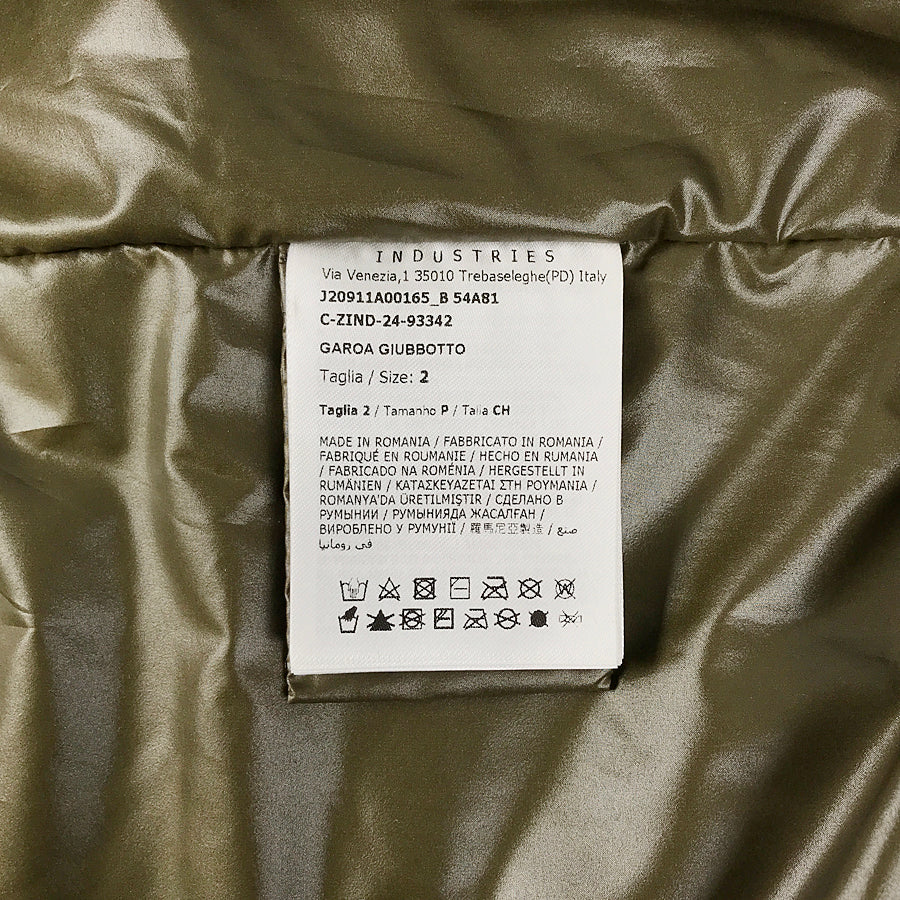 MONCLER GAROA GIUBBOTTO 1A0016554A81 Women's Down jacket