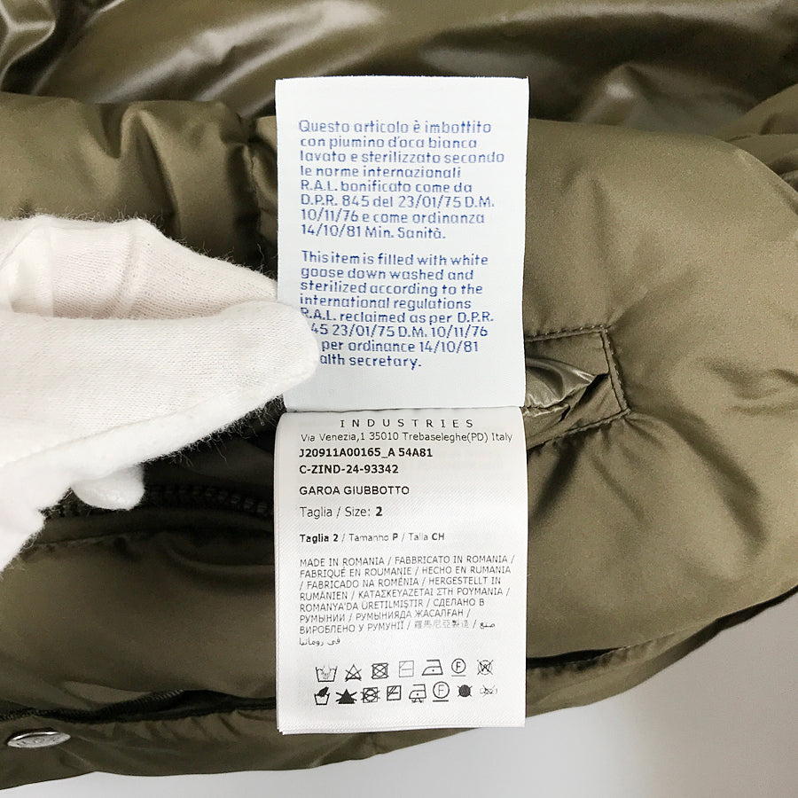 MONCLER GAROA GIUBBOTTO 1A0016554A81 Women's Down jacket