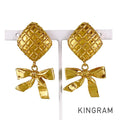 CHANEL Earring