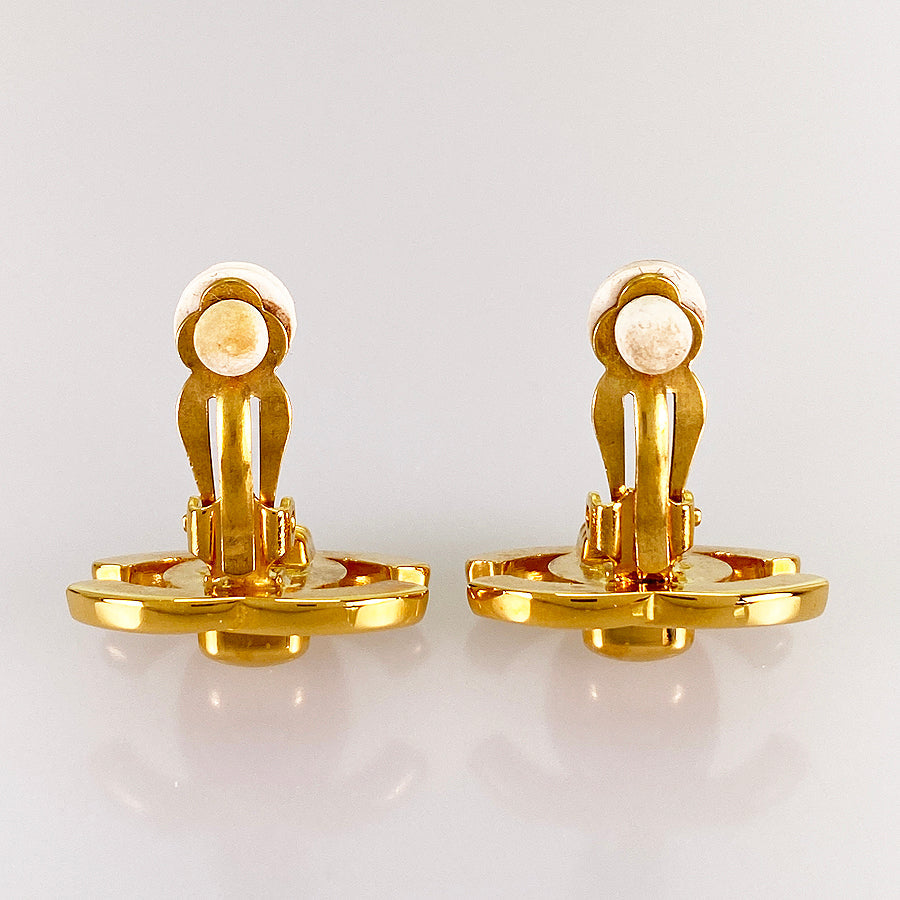 CHANEL Earring