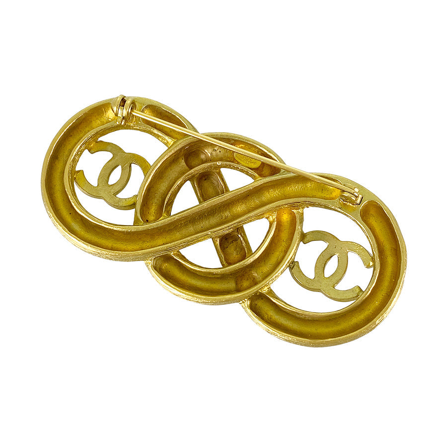 CHANEL 95C Brooch