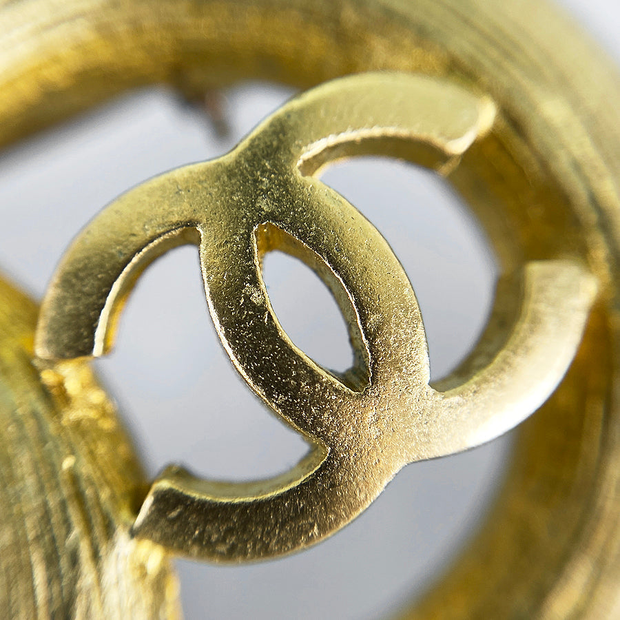 CHANEL 95C Brooch