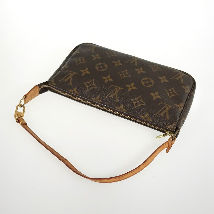 LOUIS VUITTON Monogram Pochette Accessoires M51980 Pouch