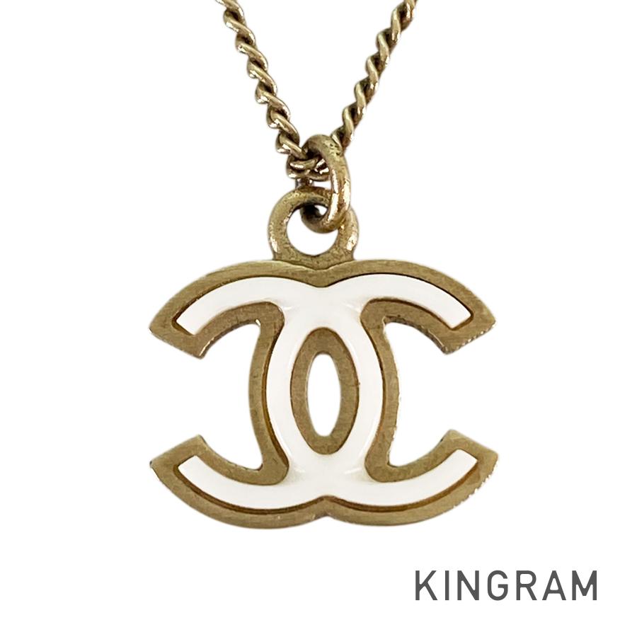 CHANEL Necklace