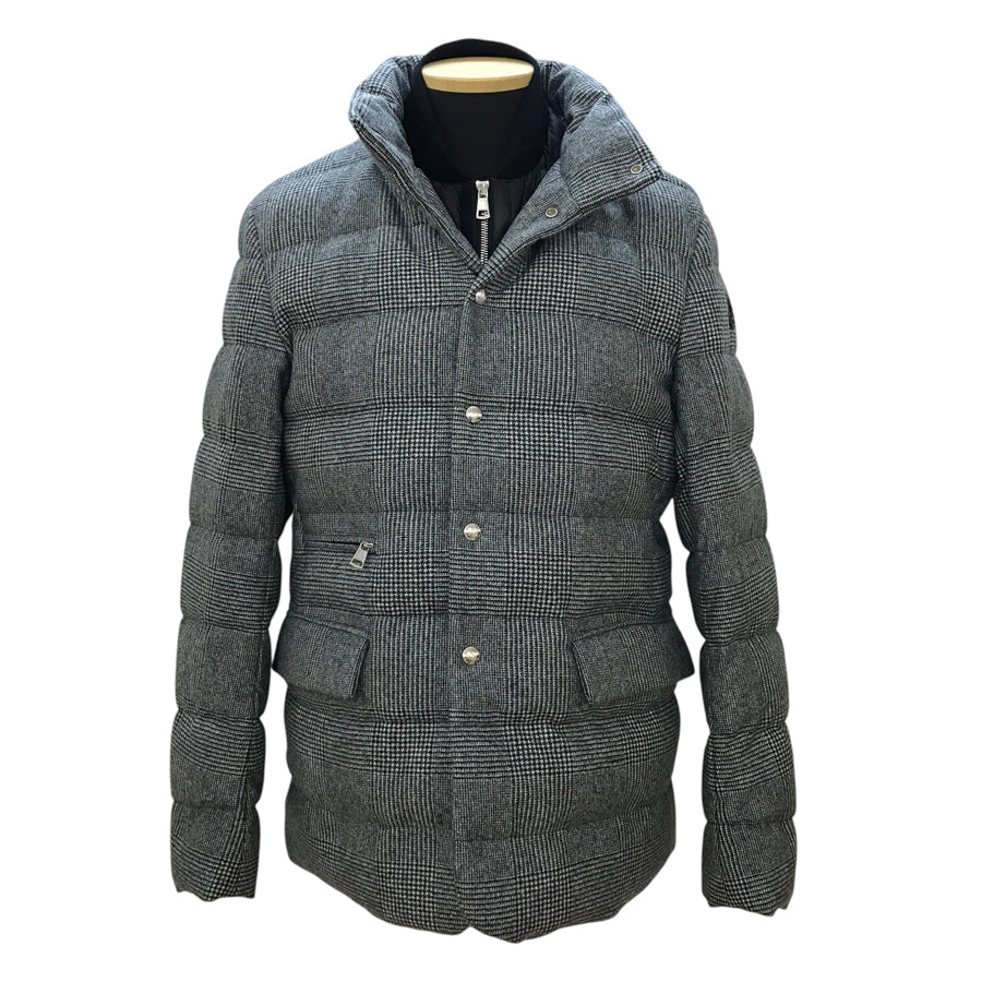 MONCLER DANTHONIE 1A00171596AO Men's Down jacket