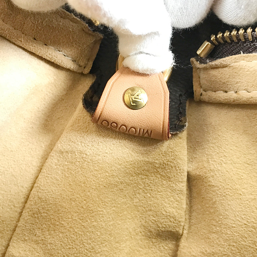 LOUIS VUITTON Monogram Looping GM M51145 Shoulder bag
