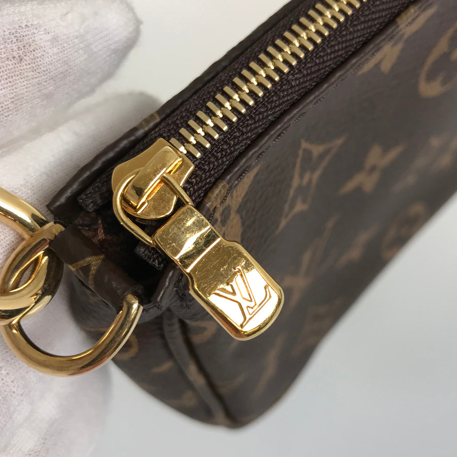 LOUIS VUITTON Monogram Multi Pochette Accessoires M44840 Shoulder bag