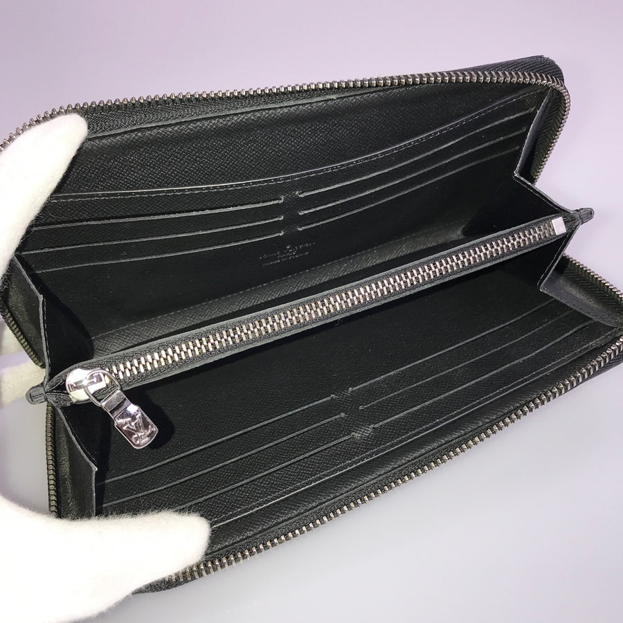 LOUIS VUITTON Monogram Eclipse Zippy Wallet Horizontal M11611 Long wallet Round zipper