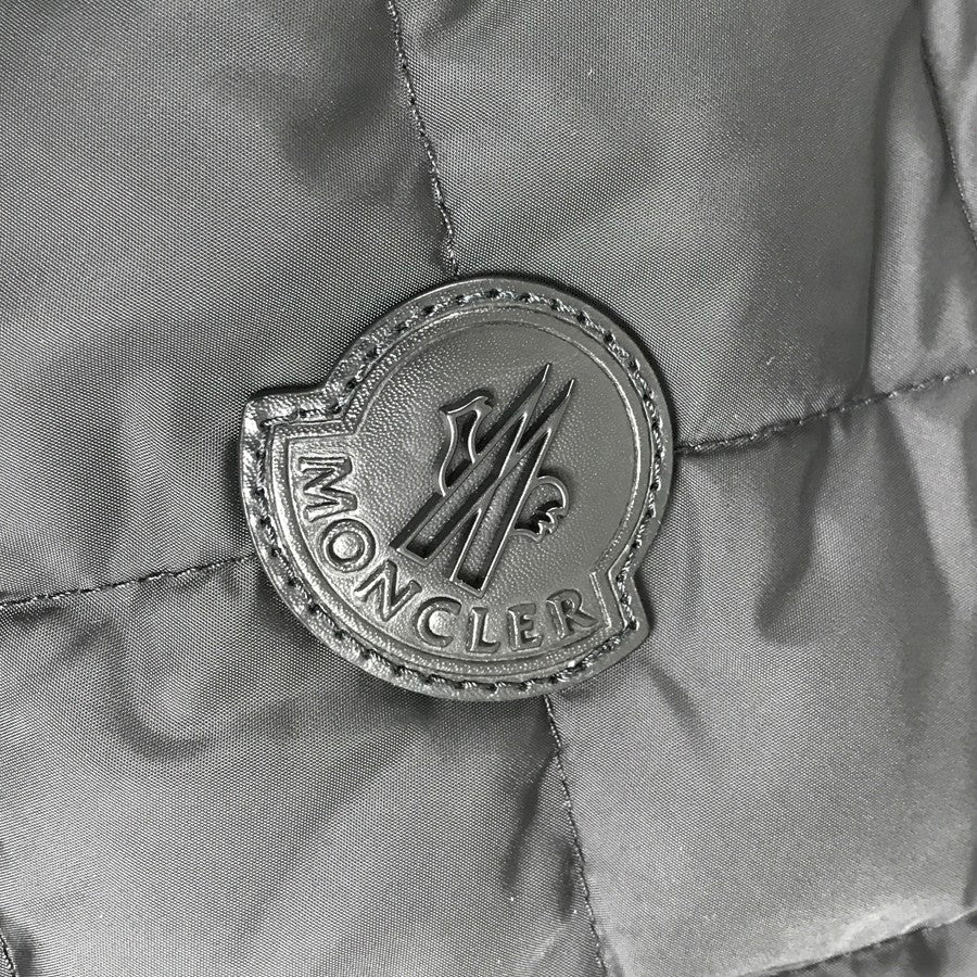 MONCLER BREITMAN 1A51P0068352 Men's Down jacket