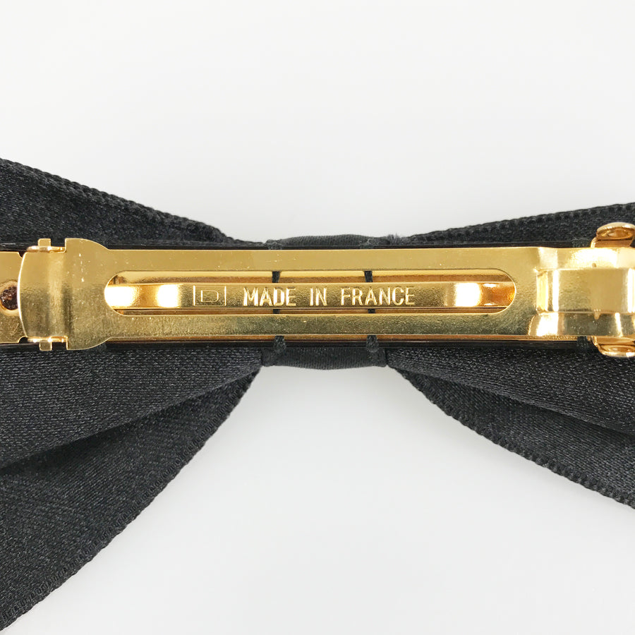 CHANEL Barrette