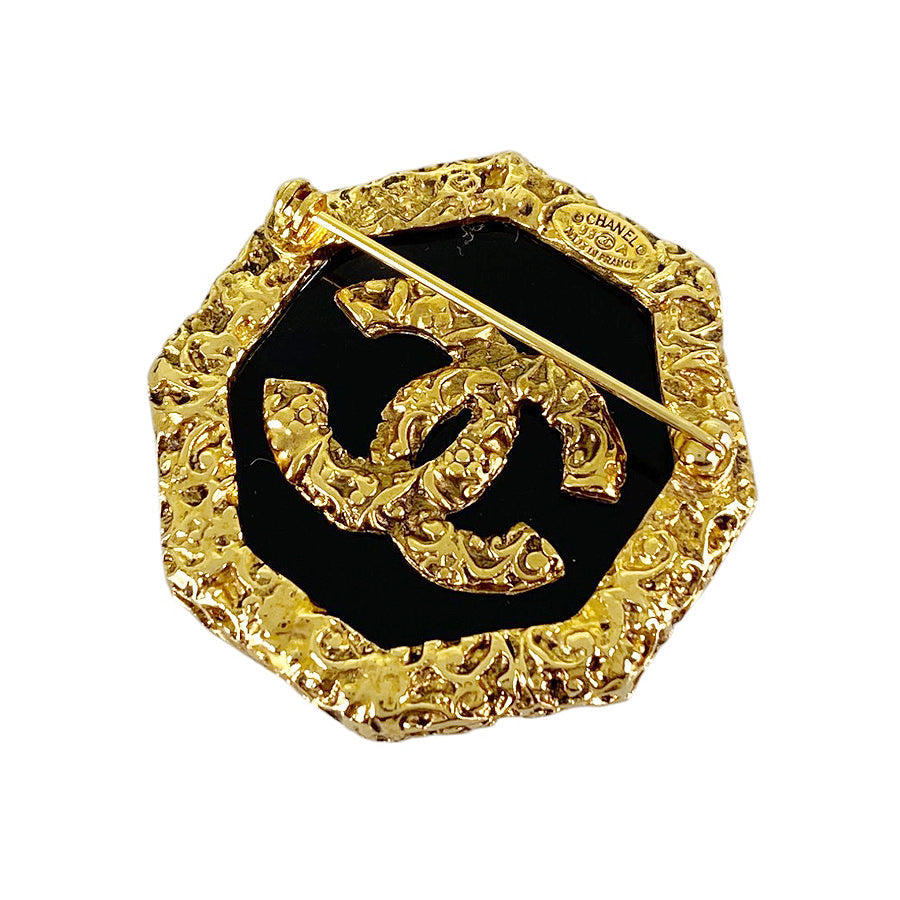 CHANEL Brooch