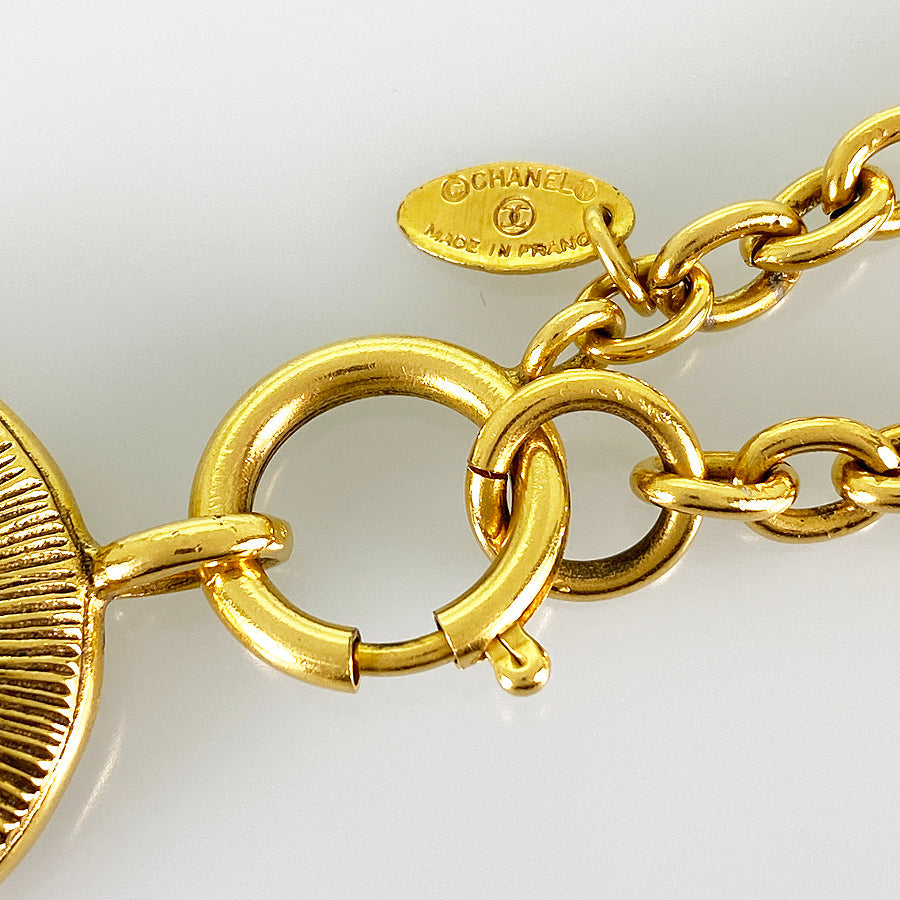CHANEL Long necklace
