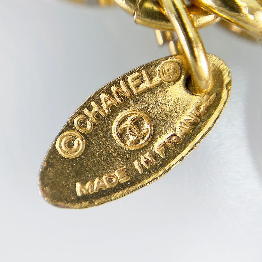 CHANEL Long necklace