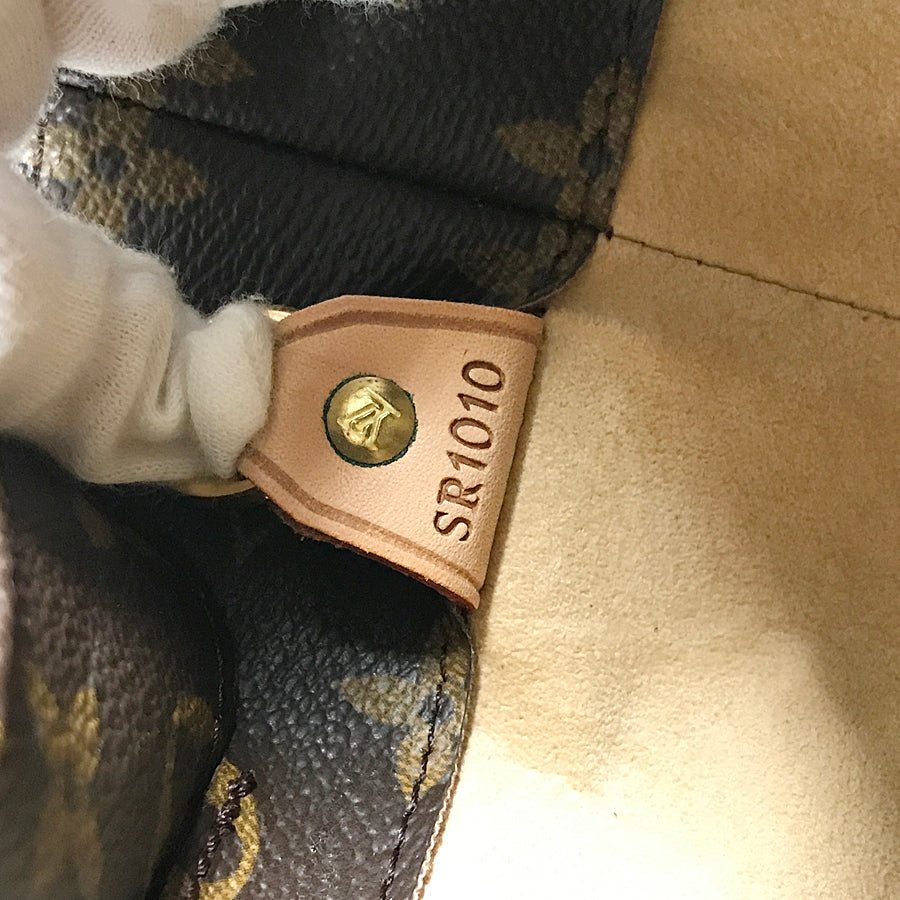 LOUIS VUITTON Monogram Luco M51155 Tote bag