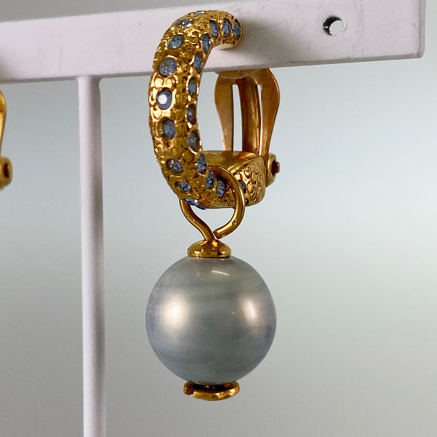 CHANEL Earring
