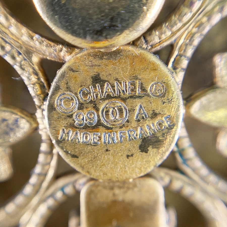CHANEL Earring