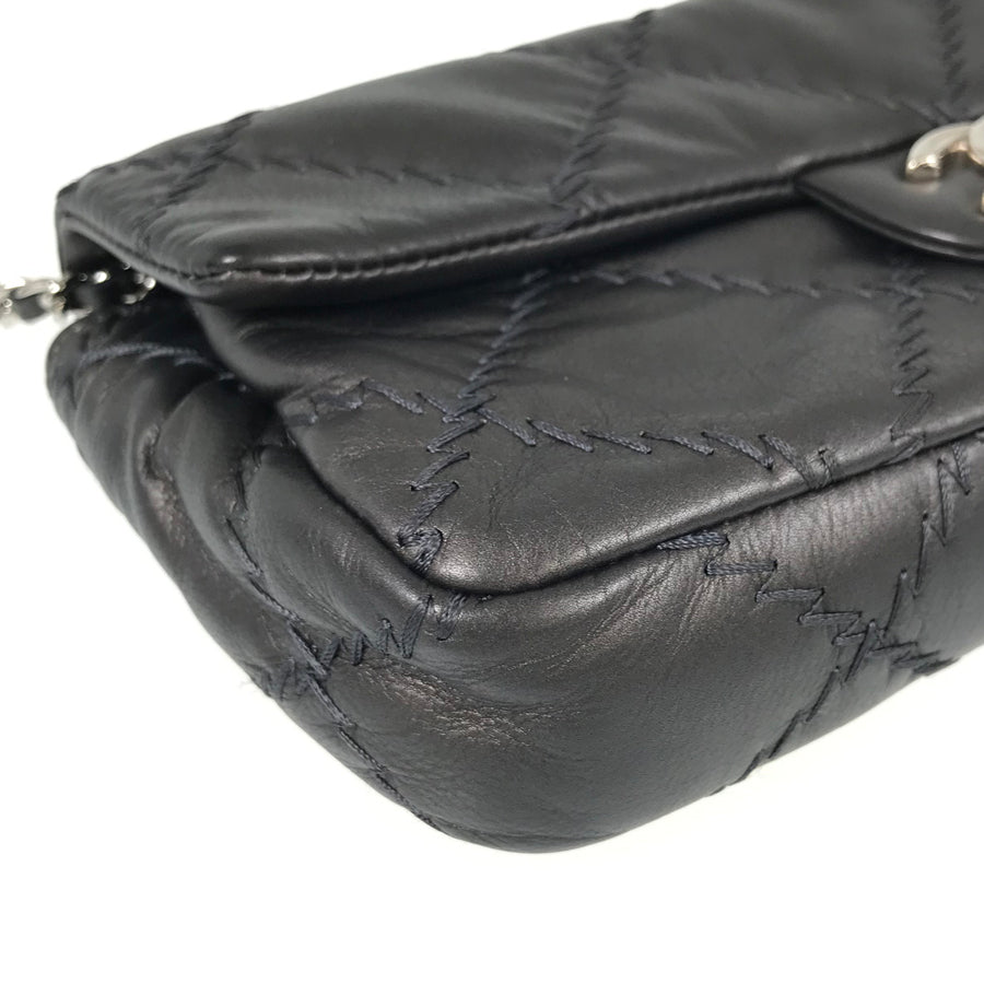 CHANEL ChainShoulder Shoulder bag