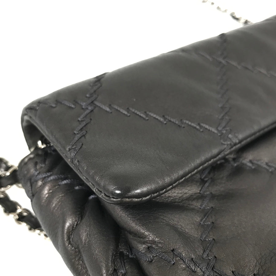 CHANEL ChainShoulder Shoulder bag