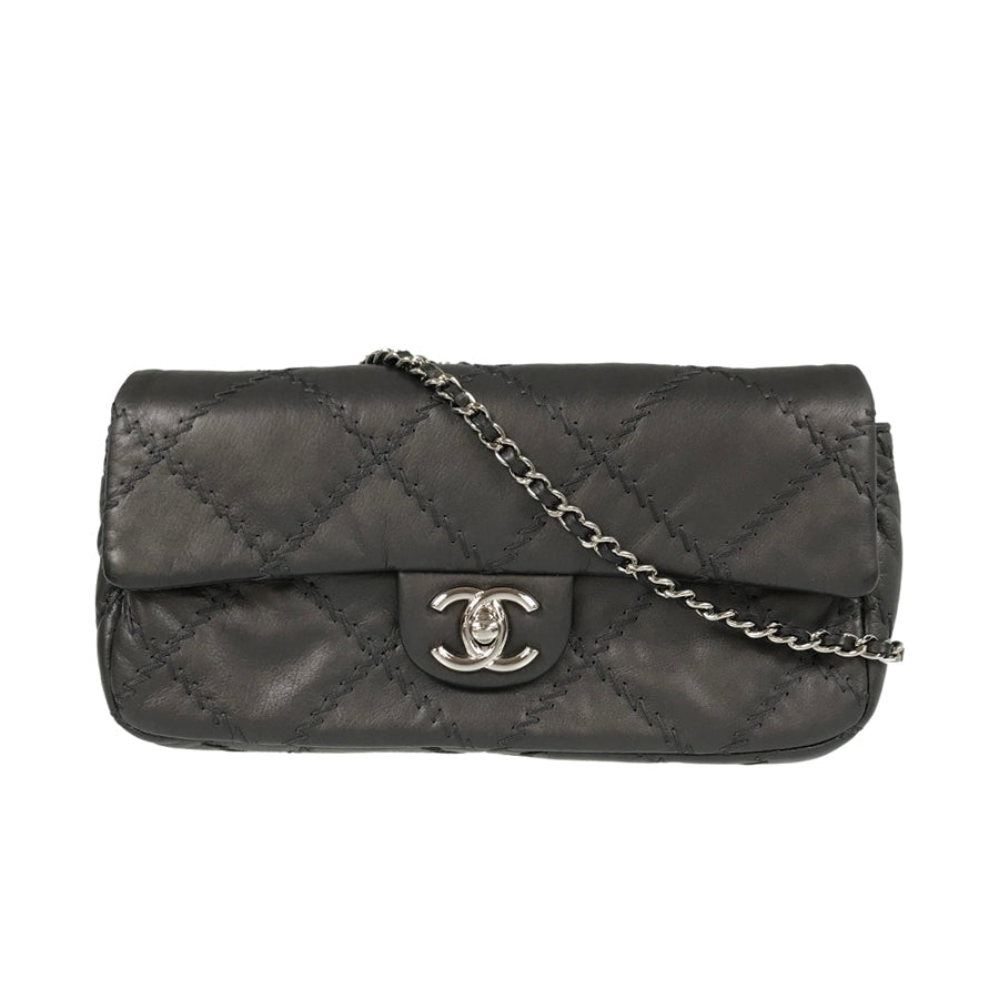 CHANEL ChainShoulder Shoulder bag