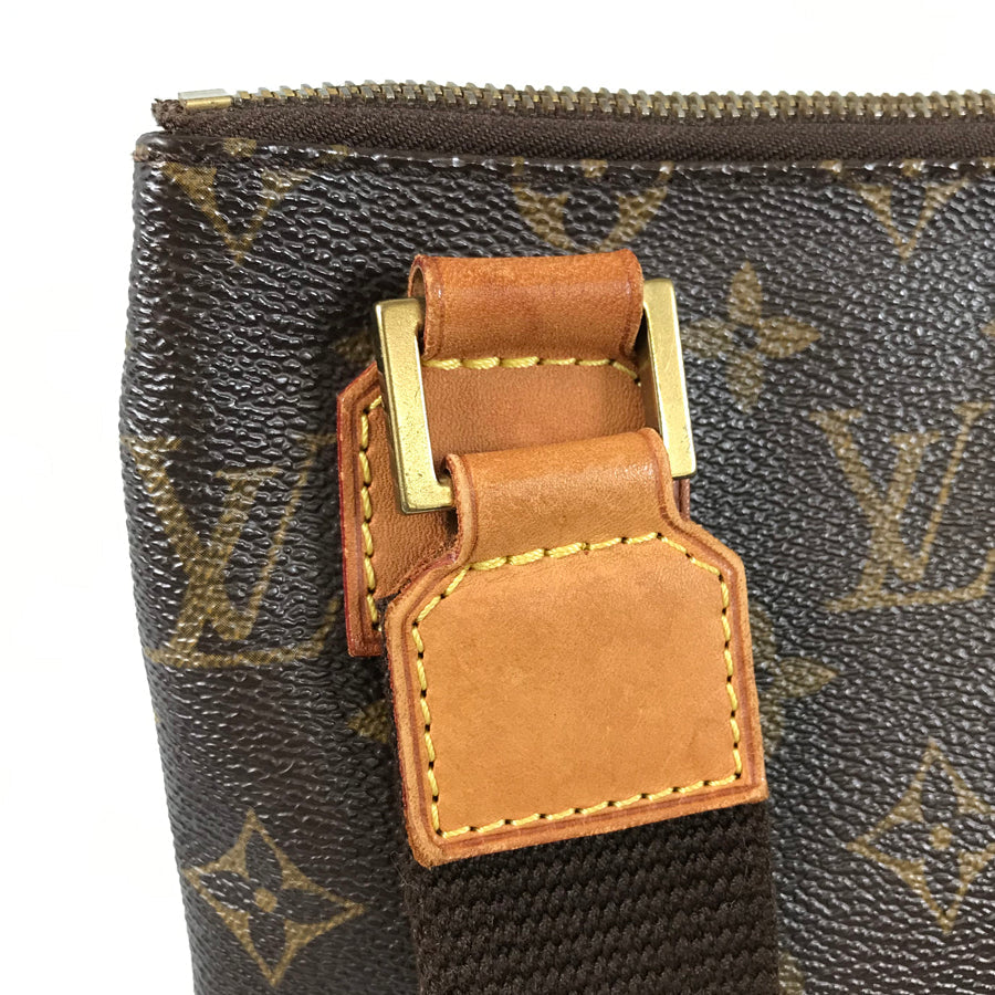 LOUIS VUITTON Monogram Pochette Bosphore M40044 Shoulder bag