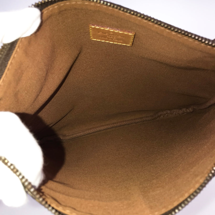 LOUIS VUITTON Monogram Pochette Bosphore M40044 Shoulder bag