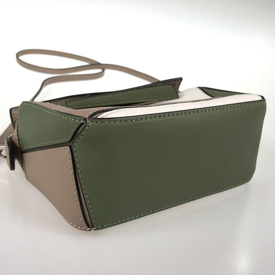 LOEWE Puzzle mini Hand bag