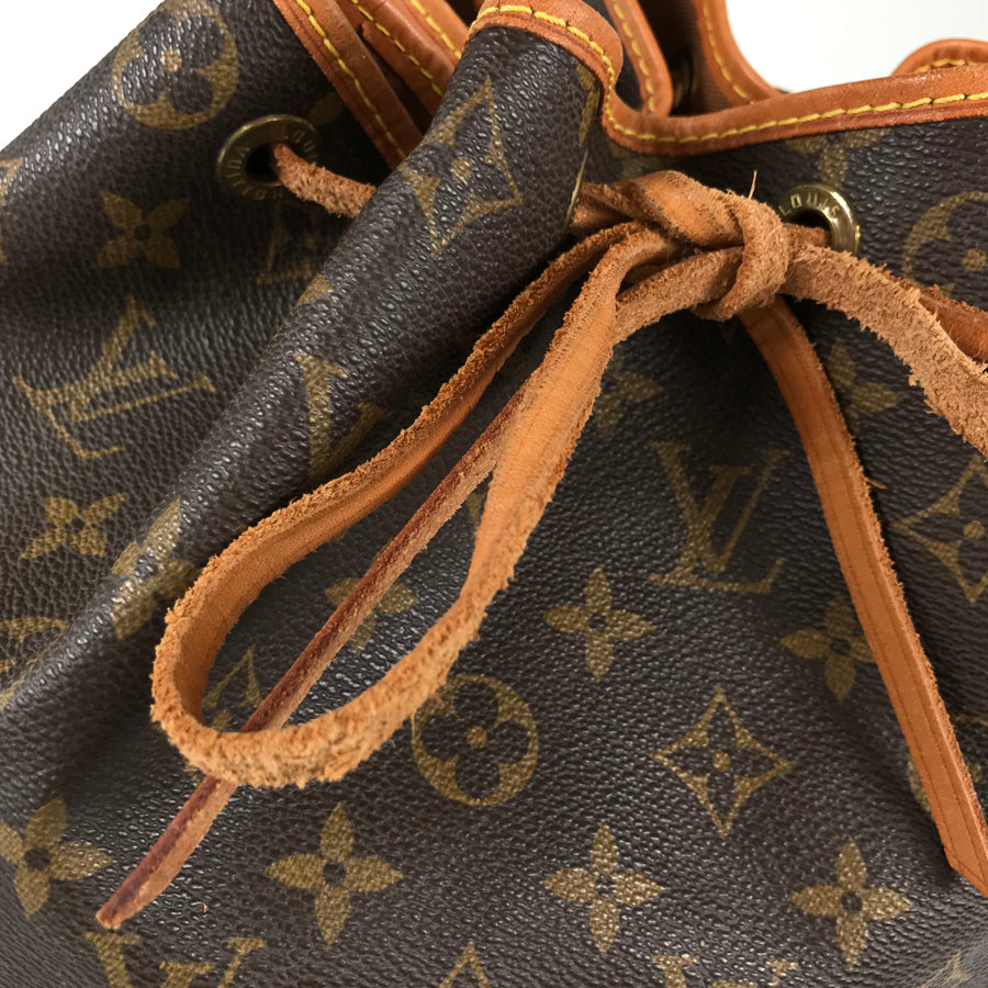 LOUIS VUITTON Monogram Noe M42224 Shoulder bag