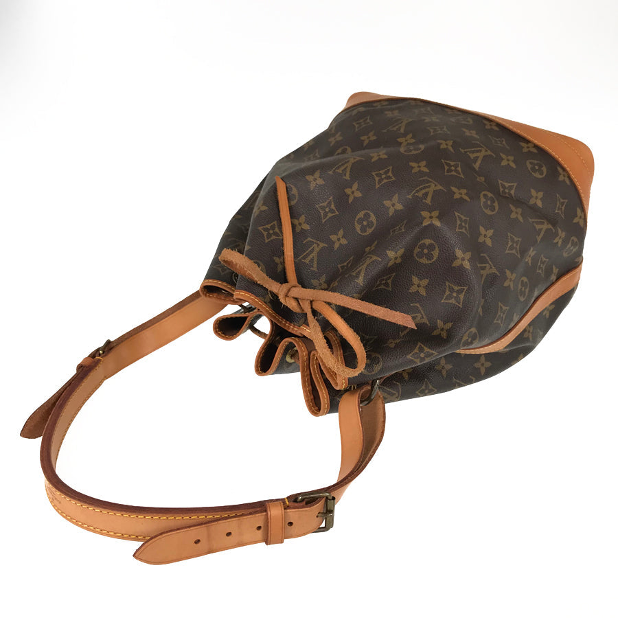LOUIS VUITTON Monogram Noe M42224 Shoulder bag