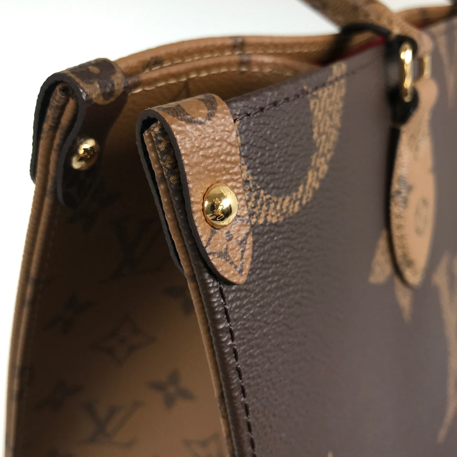 LOUIS VUITTON Monogram Giant Monogram Reverse Giant On The Go MM M45321 Tote bag