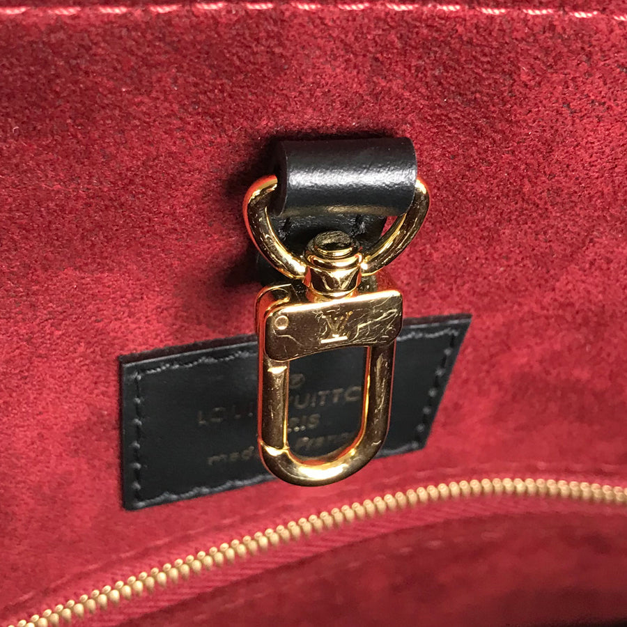 LOUIS VUITTON M45495 Hand bag