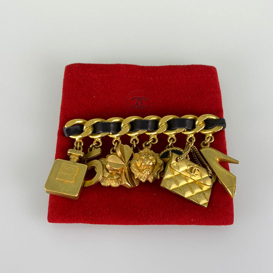 CHANEL Icon swing Brooch